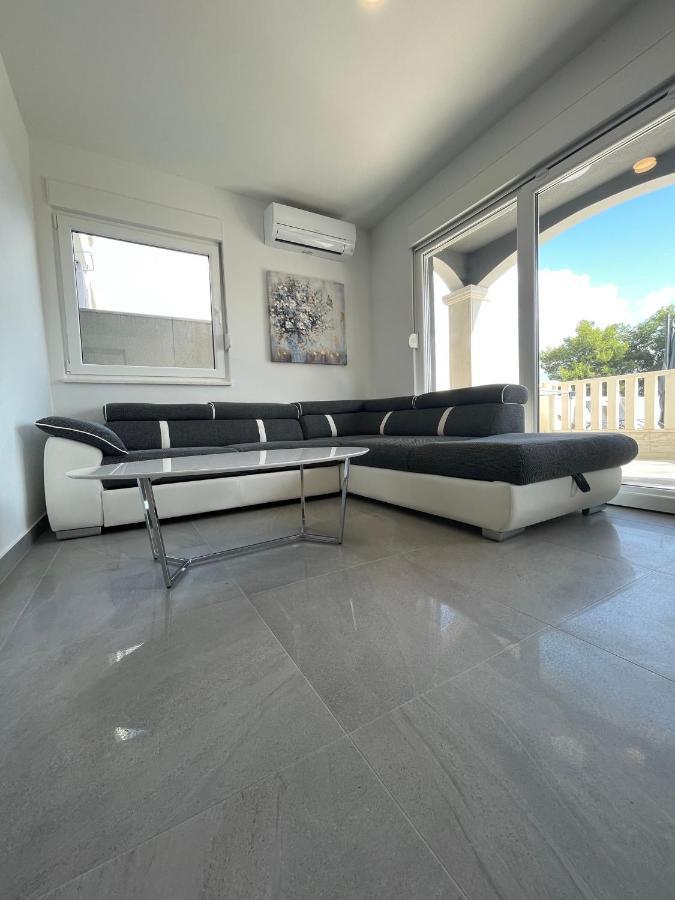 Apartment Omazic